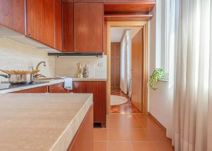 Appartamento Centro - Tra Pisa, Lucca E Firenze